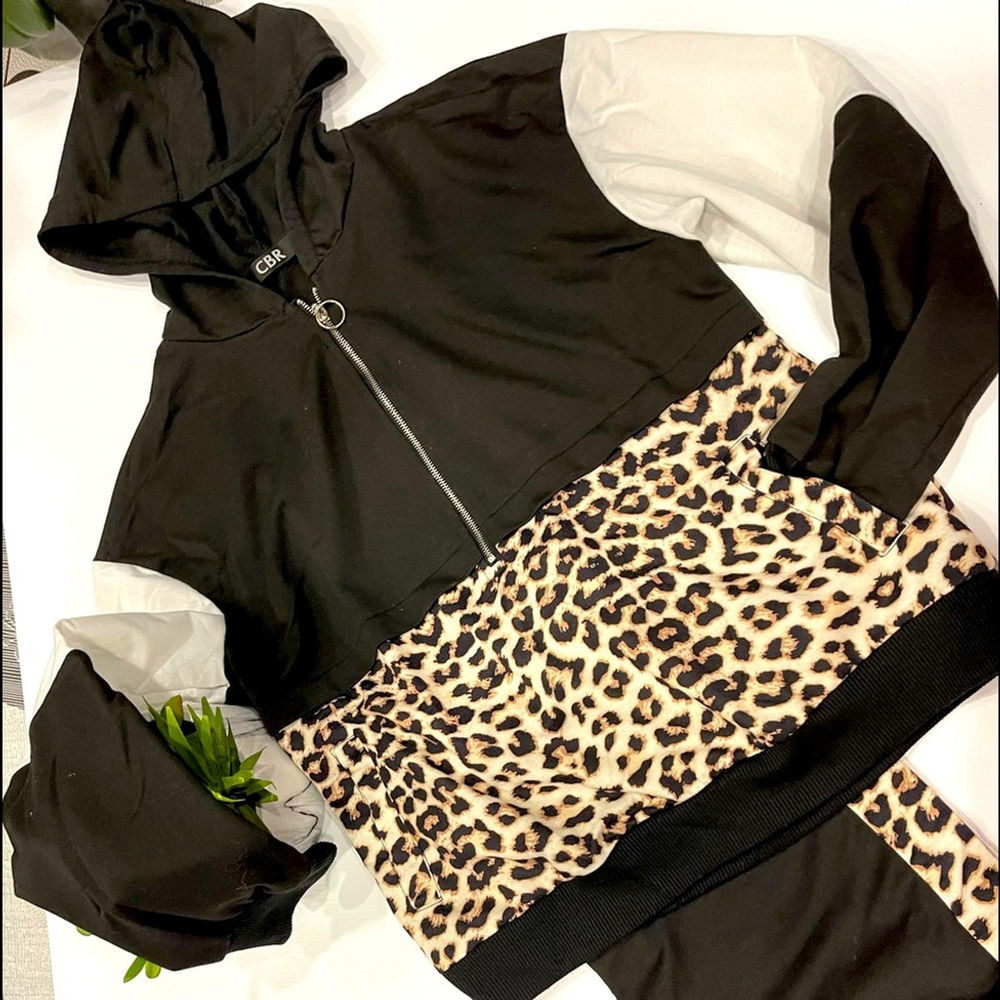 CBR matching 2 pcs set in black leopard size M